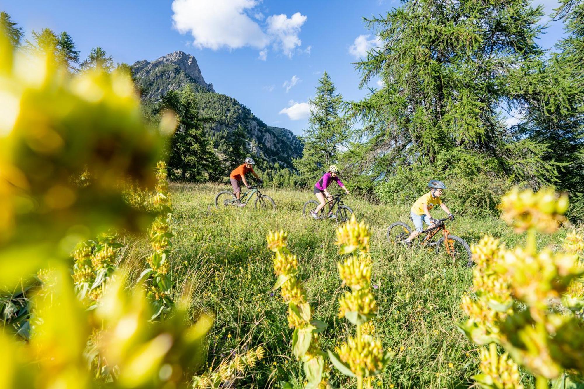 Villages Clubs Du Soleil - Монженевр Екстер'єр фото